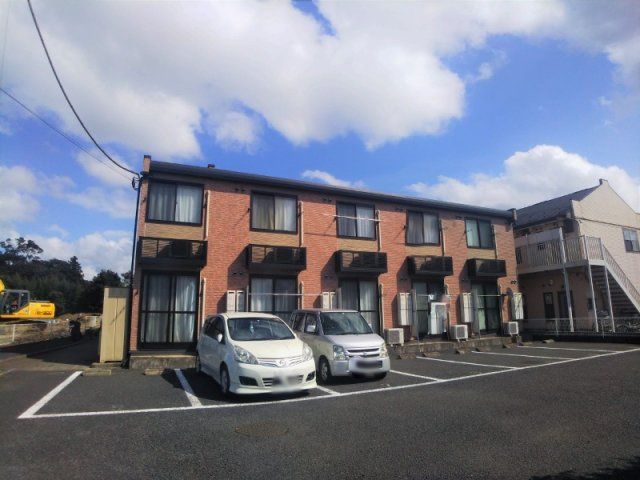 レオパレス上志津の外観画像