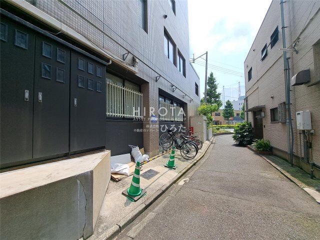 その他
