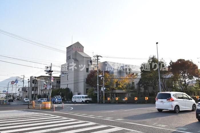 近くに施設あり