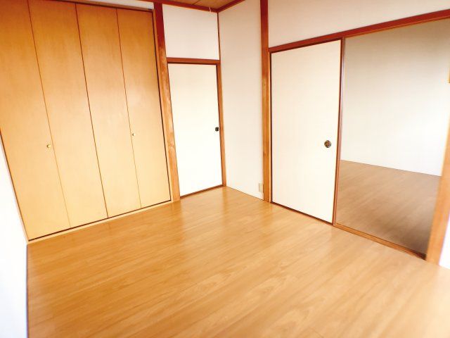 ベッドルーム