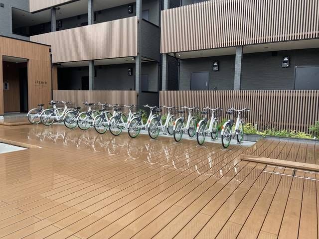 近くに施設あり