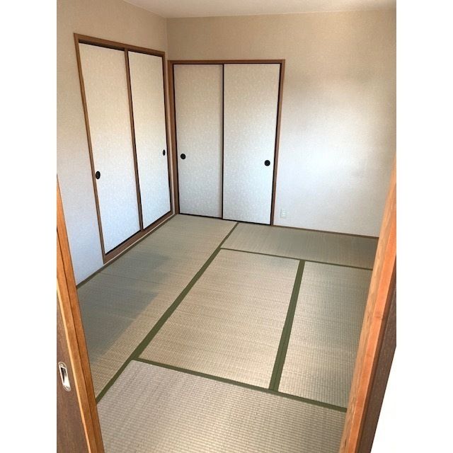 ベッドルーム