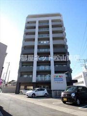 OBELISK小栗の外観画像