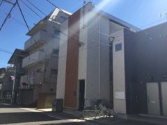 リブリ・エルカーサの外観画像