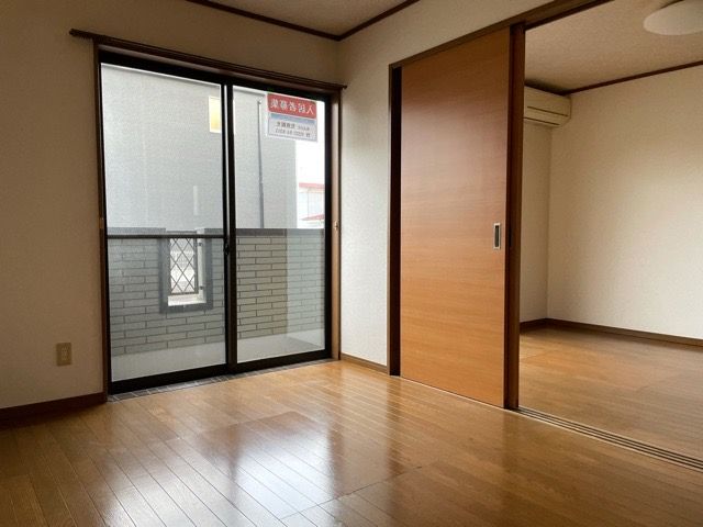 洋室
