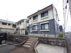 メゾンシャトーE棟の外観画像