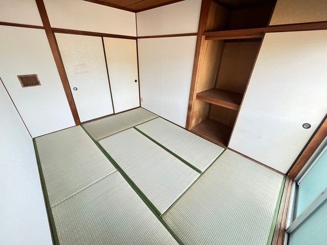 ベッドルーム