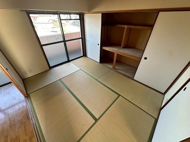 ベッドルーム