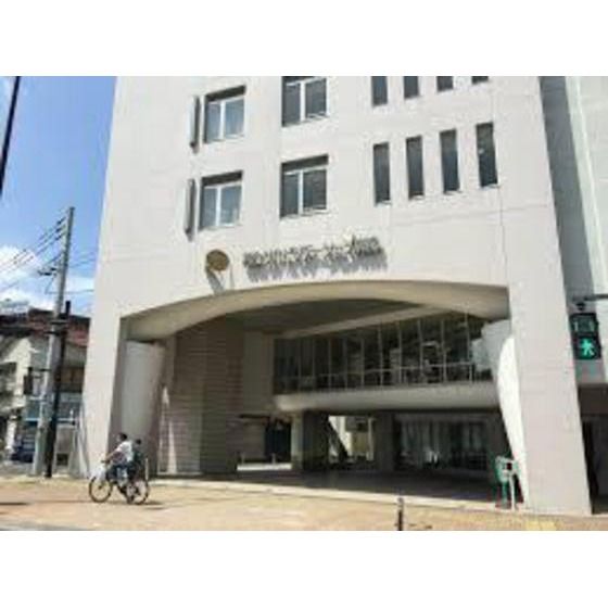 近くに施設あり