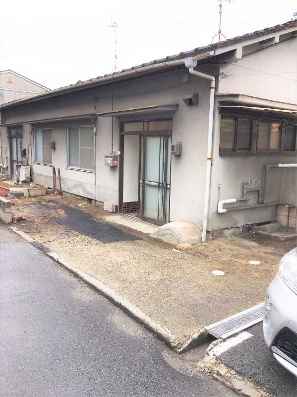 手城町4丁目渡邊貸家2の外観画像