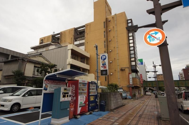 リモデ県庁前の外観画像