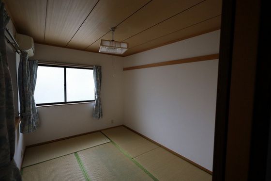 ベッドルーム