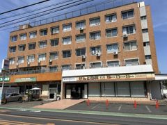 鶴ケ岡マンションの外観画像