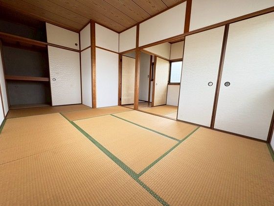 ベッドルーム