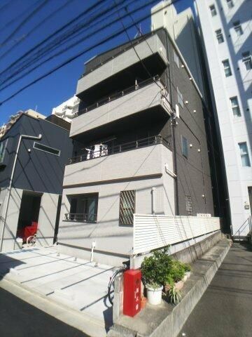 スプレンドーレ四谷の外観画像