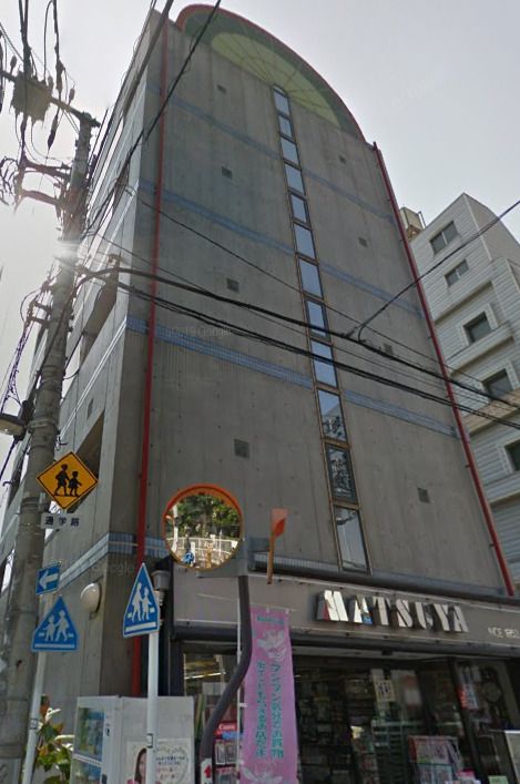 松屋ビルの外観画像