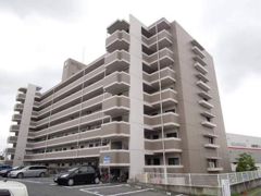 コニファープラザ新福の外観画像