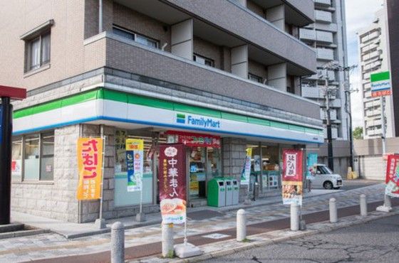 近くに施設あり