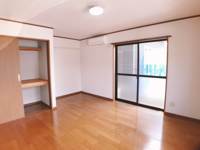 洋室
