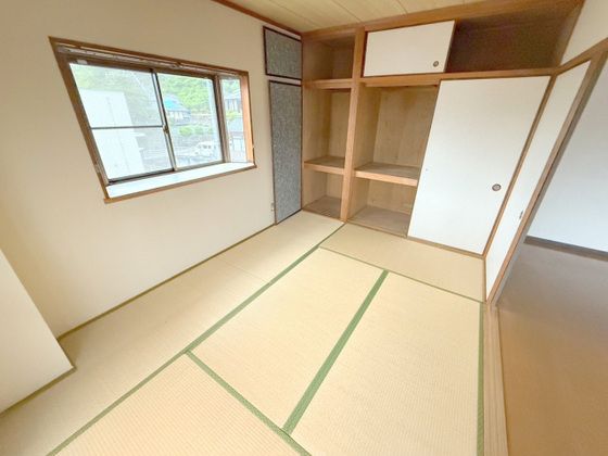 ベッドルーム