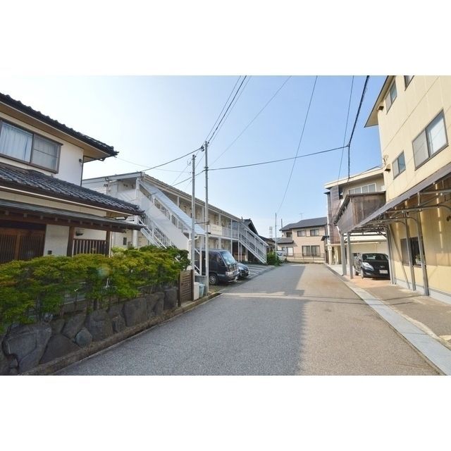 近くに施設あり