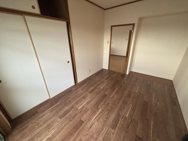 ベッドルーム