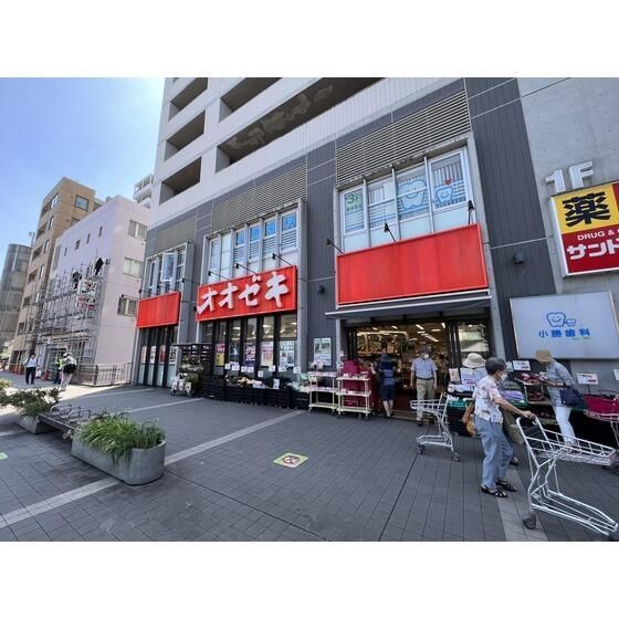 近くに施設あり