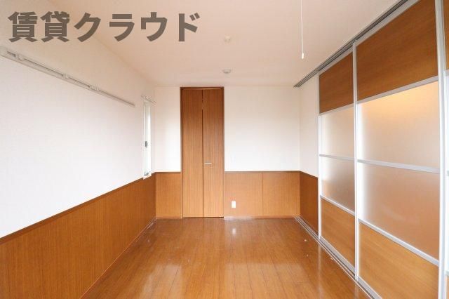 ベッドルーム