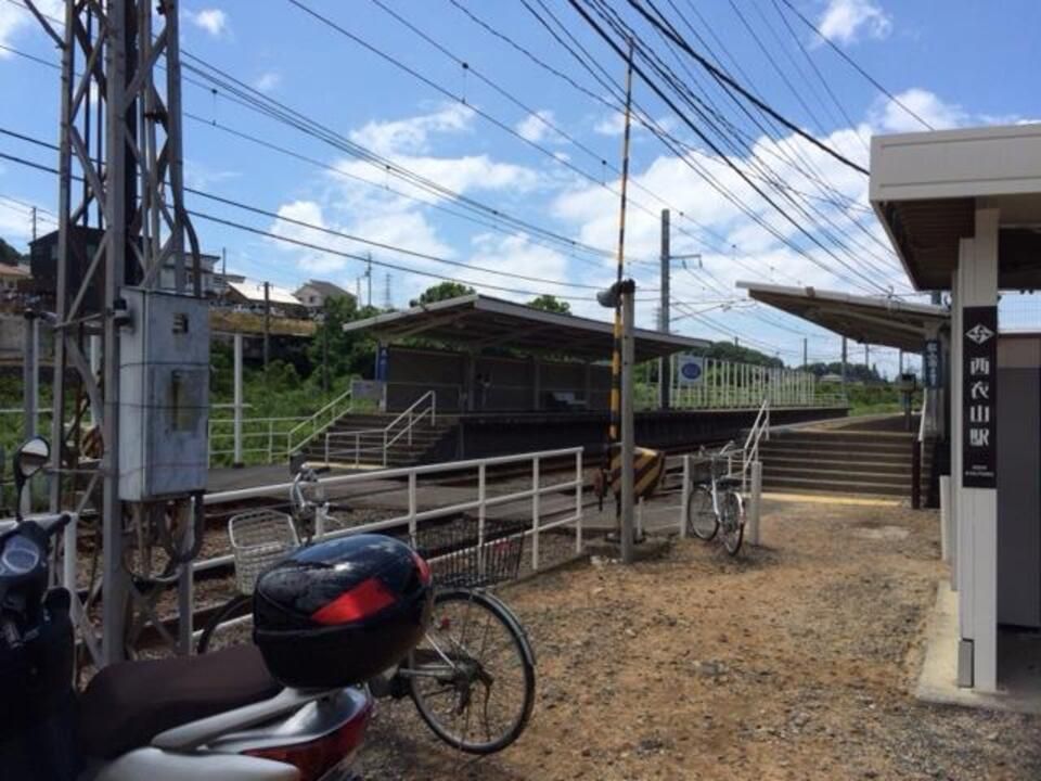 近くに施設あり