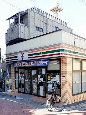 セブンイレブン滝野川2丁目店まで399m