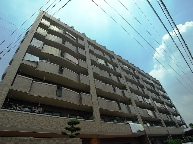 パラディ211の外観画像