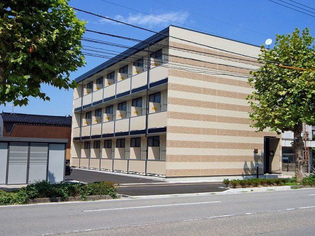 レオパレス相生の外観画像