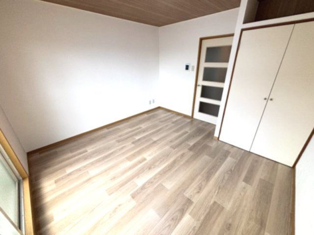 ベッドルーム