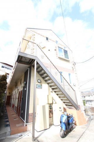 ユナイト黄金町リッチフィールドの外観画像
