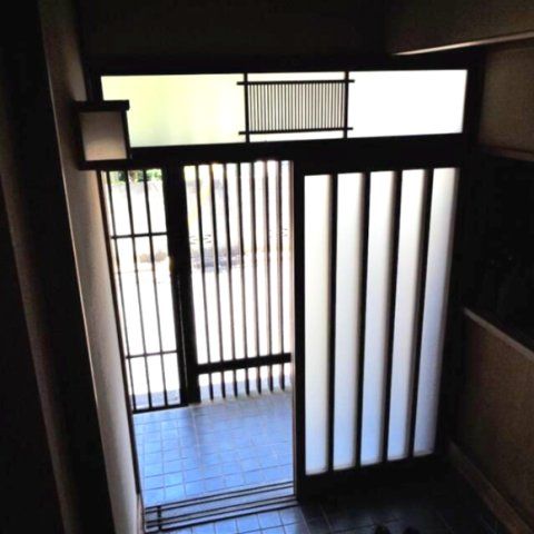 玄関
