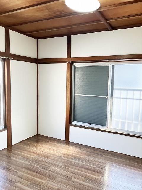 ベッドルーム