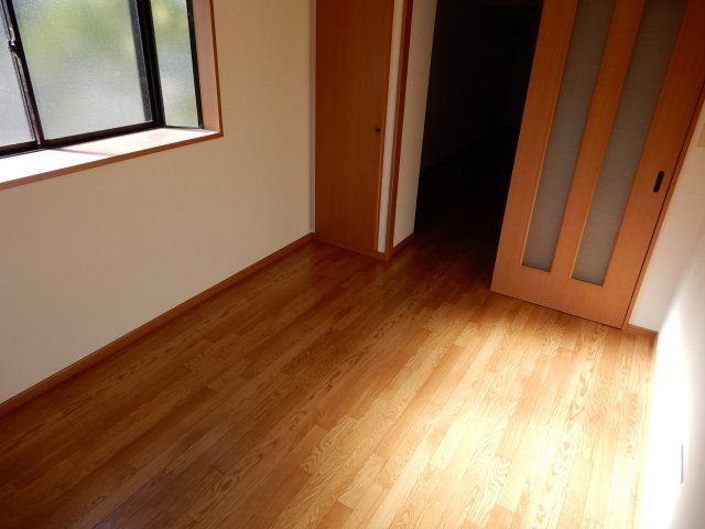 ベッドルーム