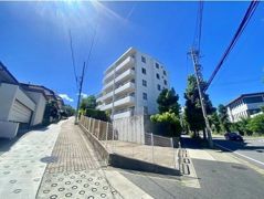 イトーピア表山ハイツ7号棟の外観画像