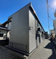 レオパレスマツバラ2009の外観画像