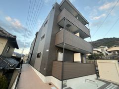 Residential 戸坂駅前の外観画像
