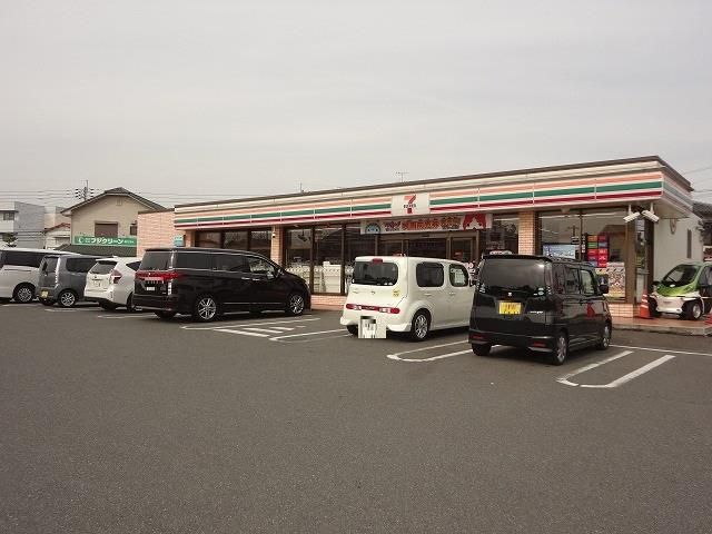 セブンイレブン直方感田店(500m)