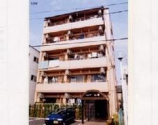 トレンディー山越の外観画像