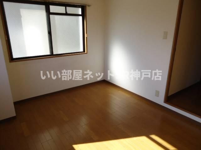 ベッドルーム