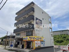 コマザワビルの外観画像