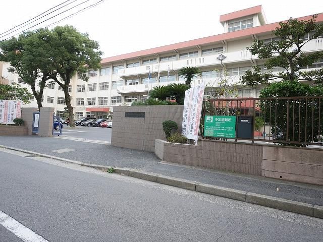 小倉西高校(407m)