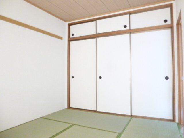 ベッドルーム