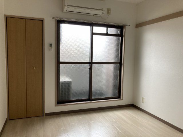 洋室