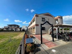 カーサ・ヴィバーチェの外観画像