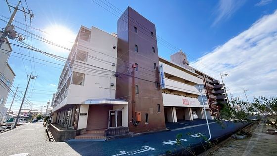 ラ・ルート豊成の外観画像