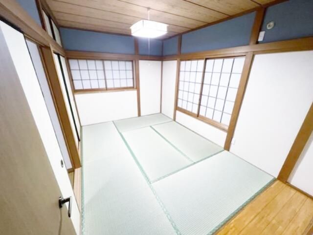 ベッドルーム